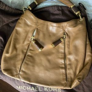 Michael Kors Scorpios brown leather bag